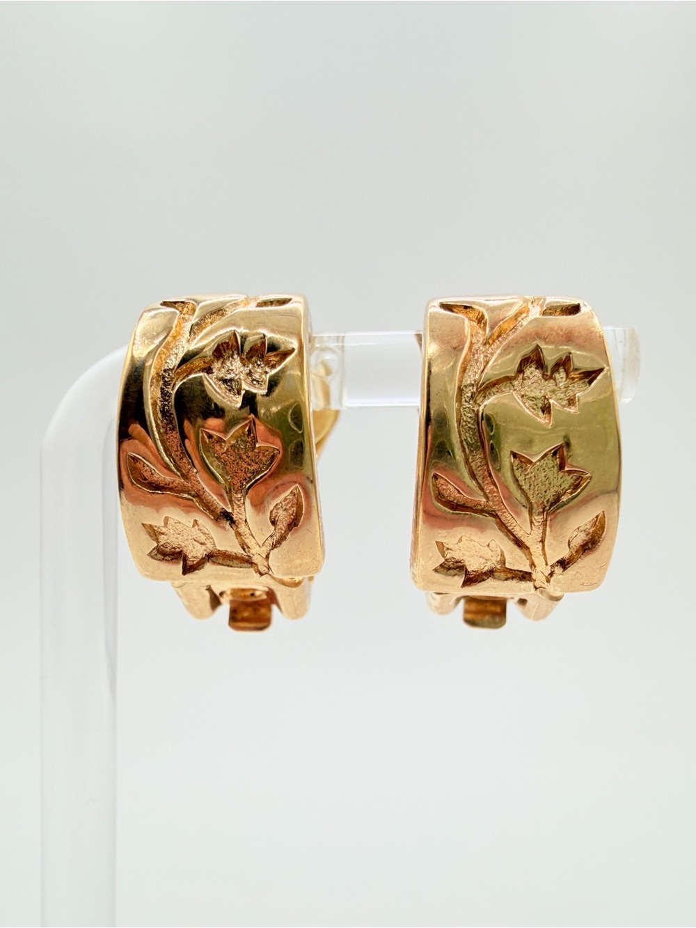 Vintage Christian Dior Gold Tone Floral Huggie Clip On Earrings